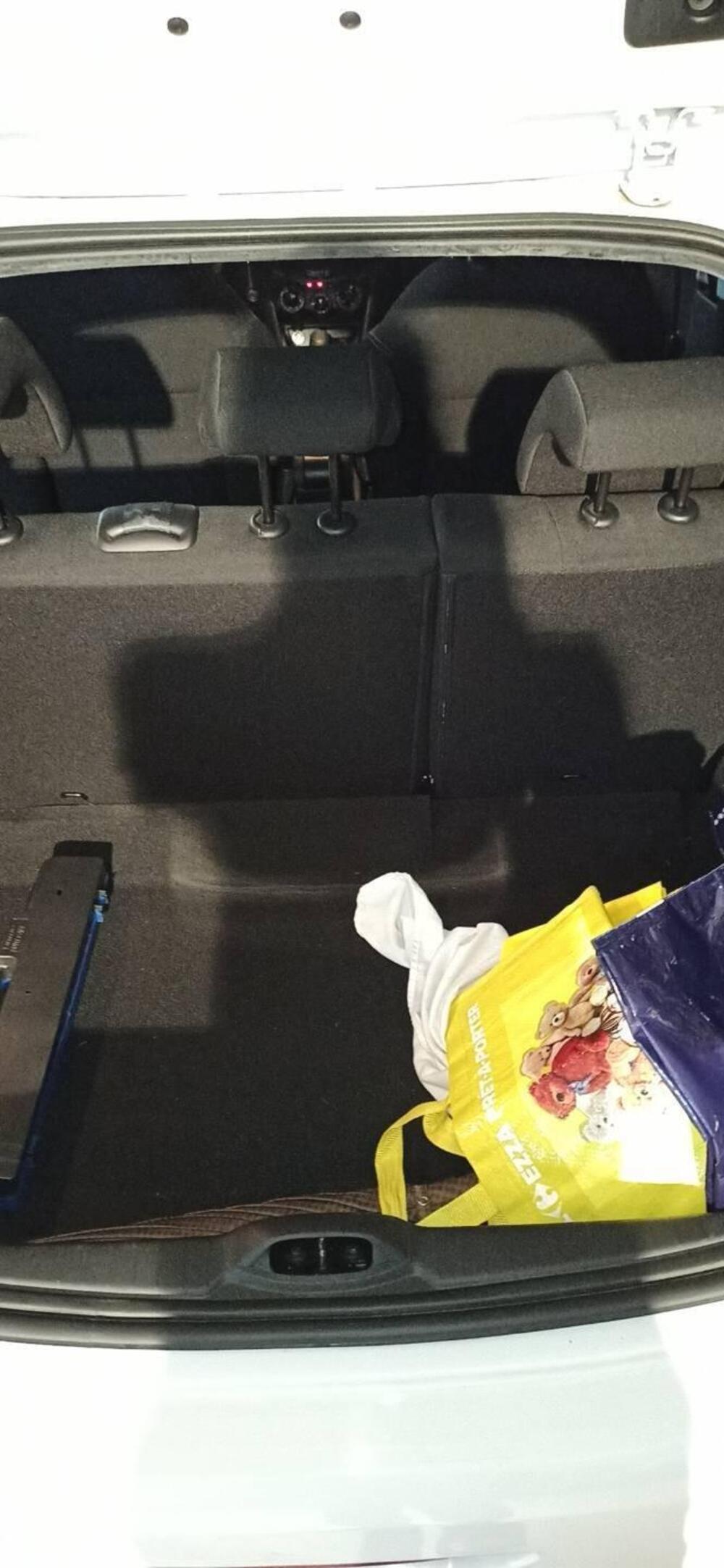 Peugeot 208 usata a Varese (10)