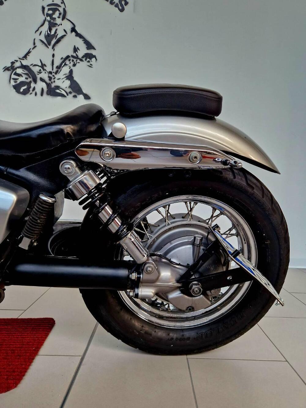 Honda VT 750 Shadow Black Spirit (2007 - 16) (10)