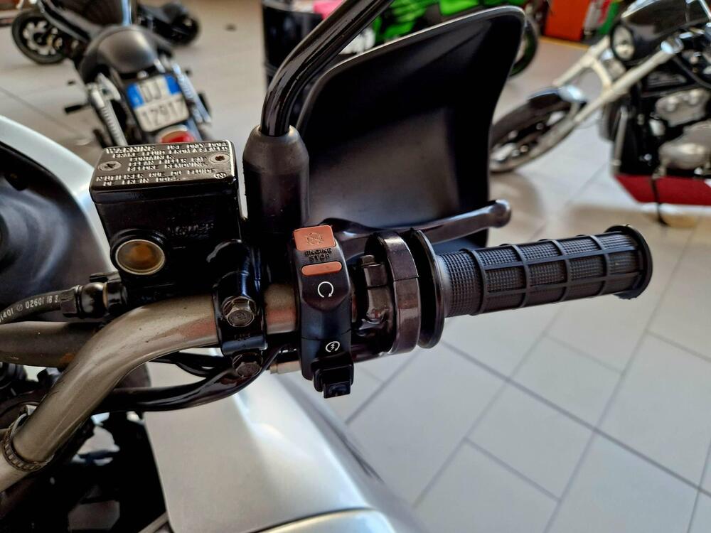 Honda Transalp XL 650V (2005 - 06) (17)