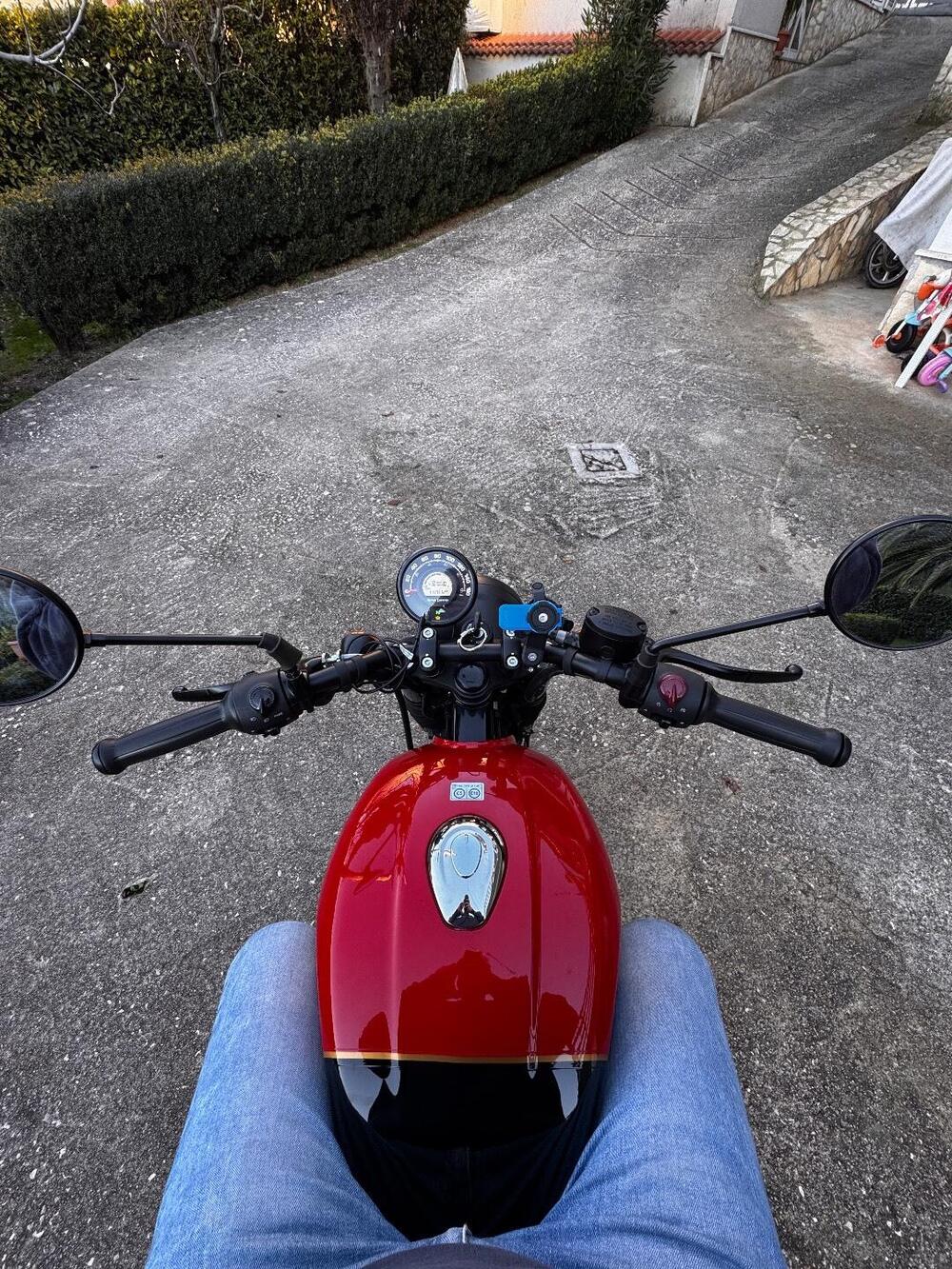 Royal Enfield HNTR 350 (2022 - 25) (2)