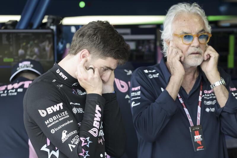 Jack Doohan e Flavio Briatore nel box Alpine