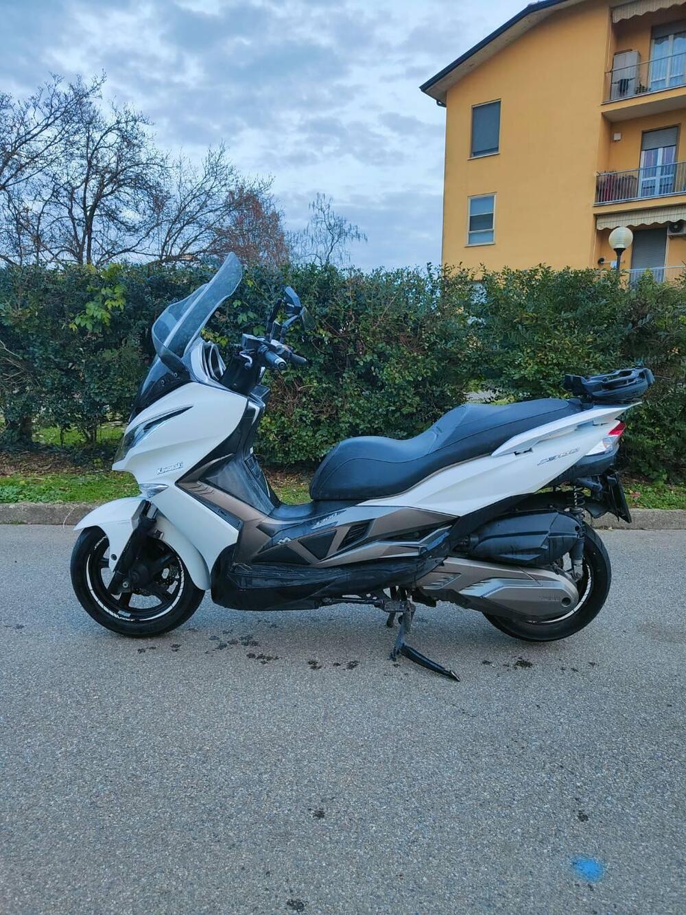 Kawasaki J 300 (2014) (11)