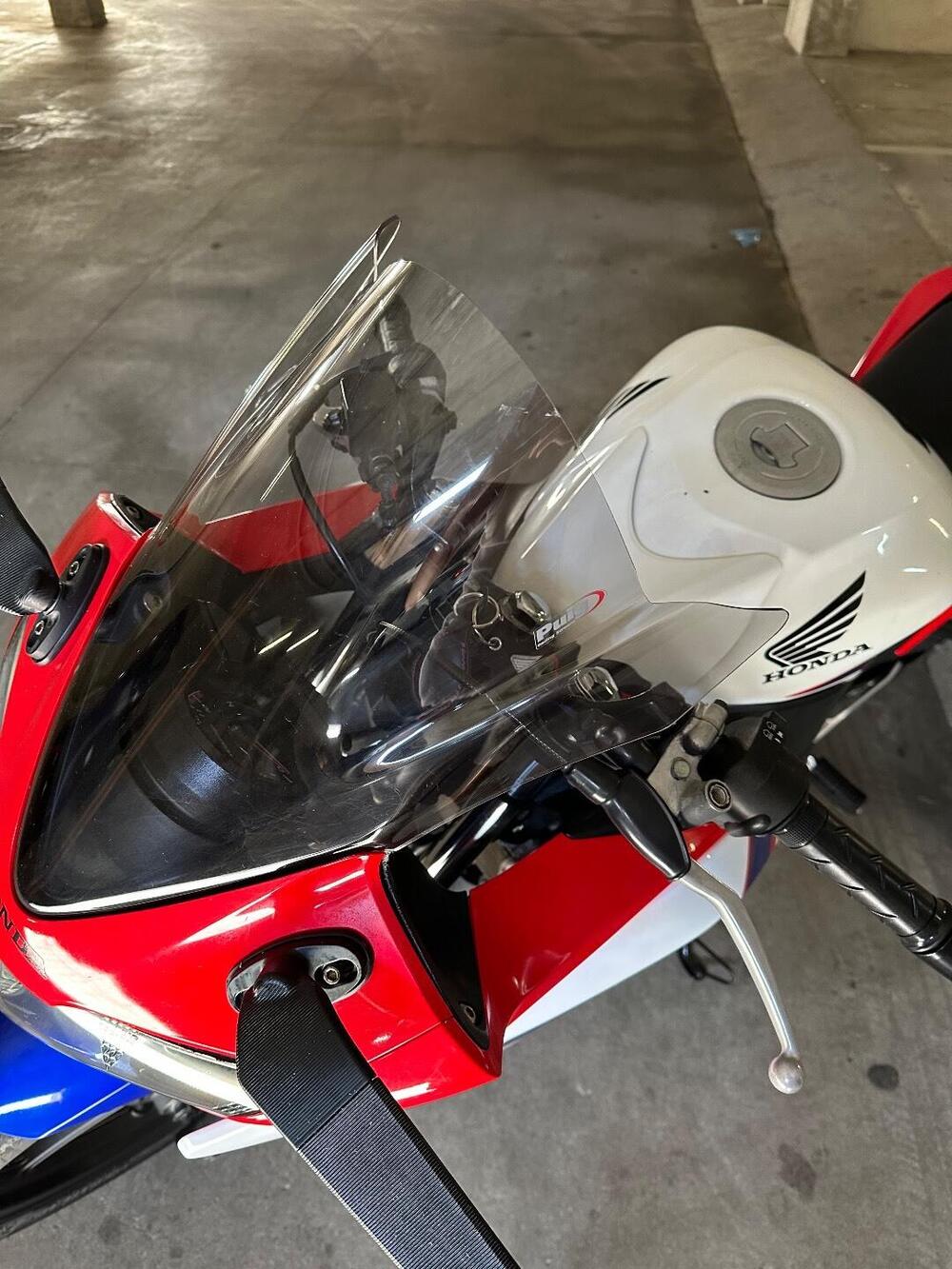 Honda CBR 125 R (2007 - 17) (4)