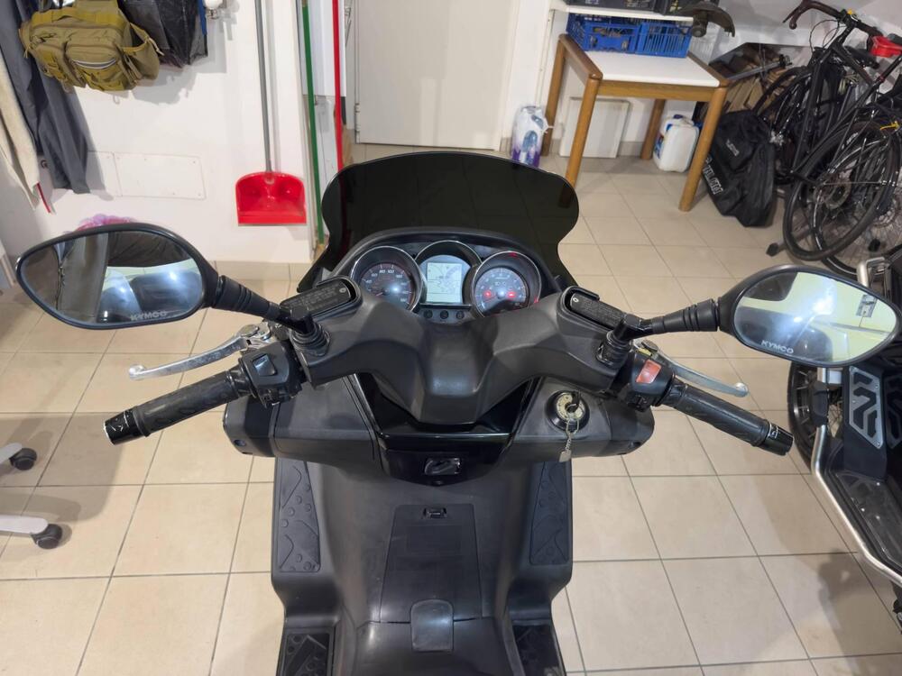 Kymco Downtown 300i (2009 - 17) (5)