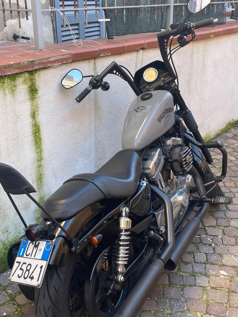 Harley-Davidson 883 xl (2)