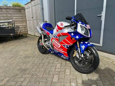 Honda VTR 1000 SP-1 (2000 - 01) usata