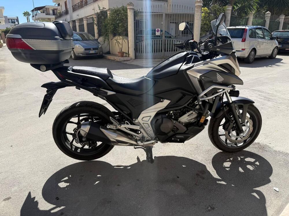 Honda NC 750 X DCT (2021 - 24) (3)
