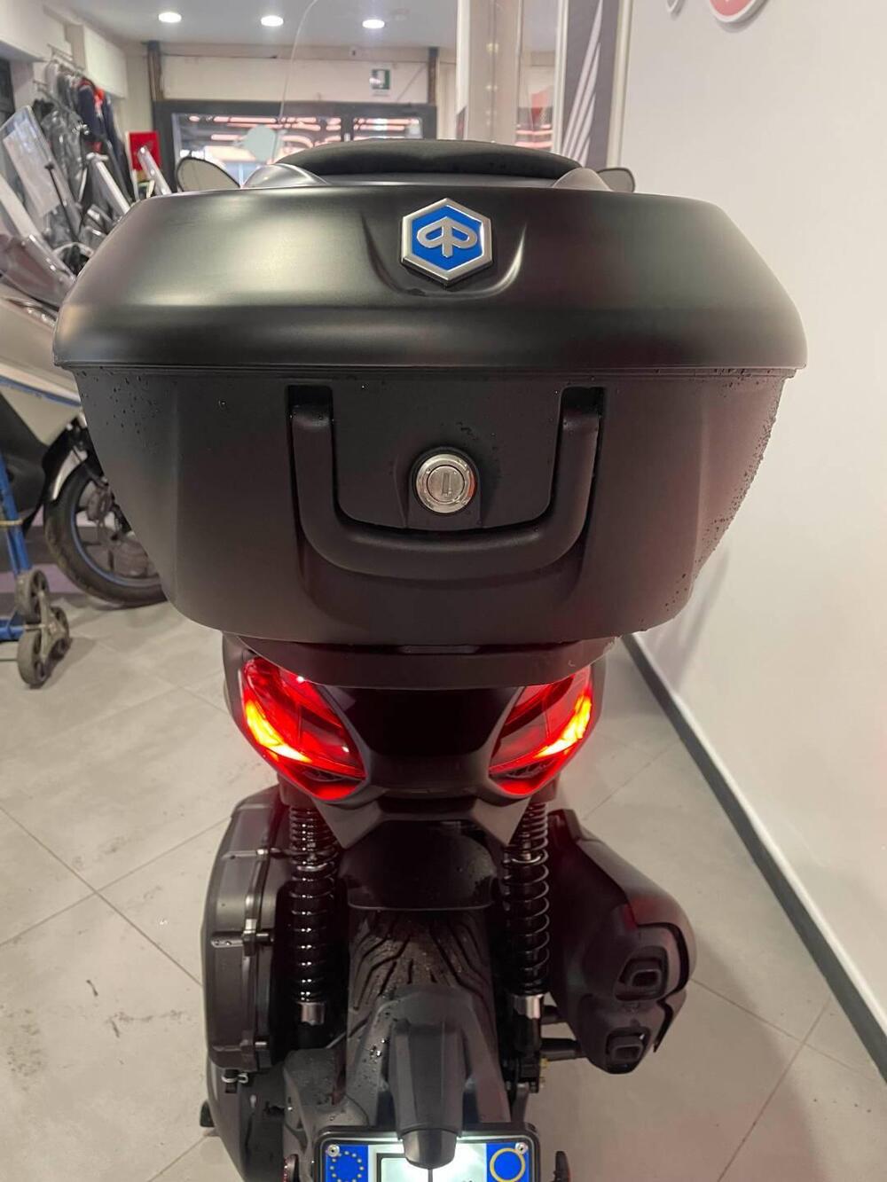 Piaggio Beverly 400 S (2025) (7)