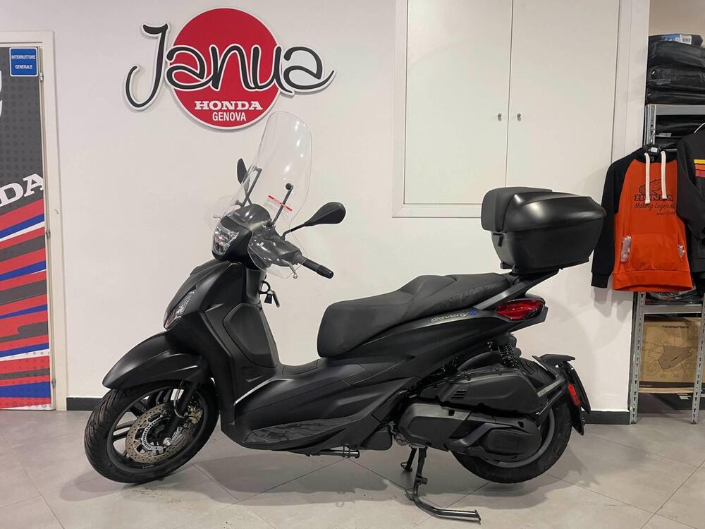 Piaggio Beverly 400 S (2025)
