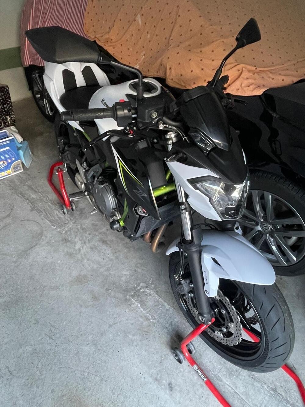 Kawasaki Z 650 (2017 - 19) (4)