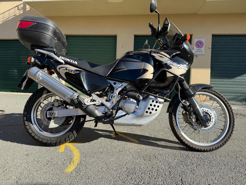 Honda Africa Twin XRV 750 (1996 - 02) (14)
