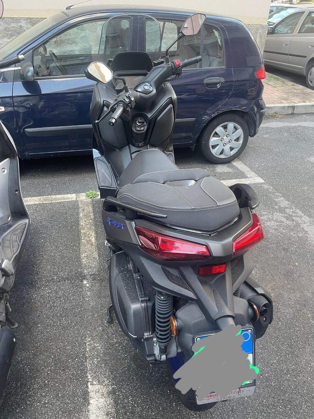 Yamaha X-Max 300 (2021 - 24) (2)