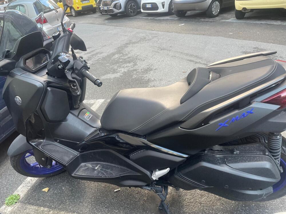 Yamaha X-Max 300 (2021 - 24) (5)