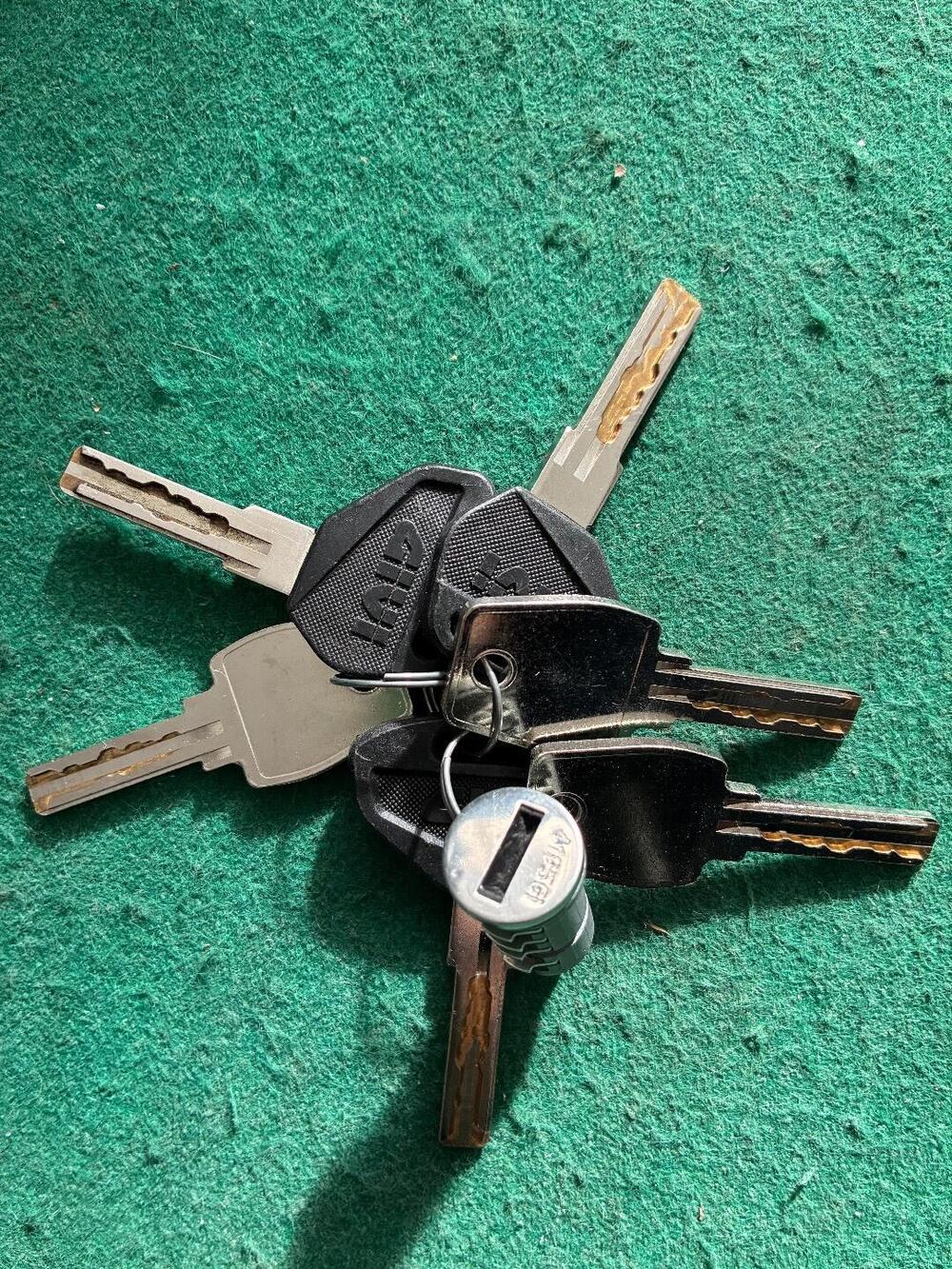 Valigie con telai Givi (9)