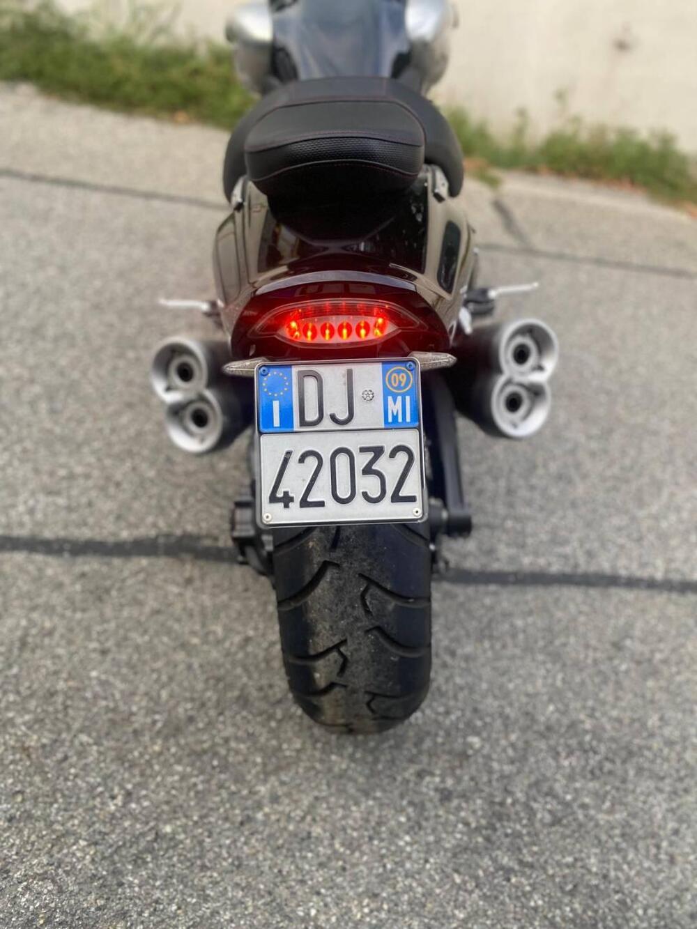 Yamaha VMAX 60th Anniversary (2008 - 16) (6)