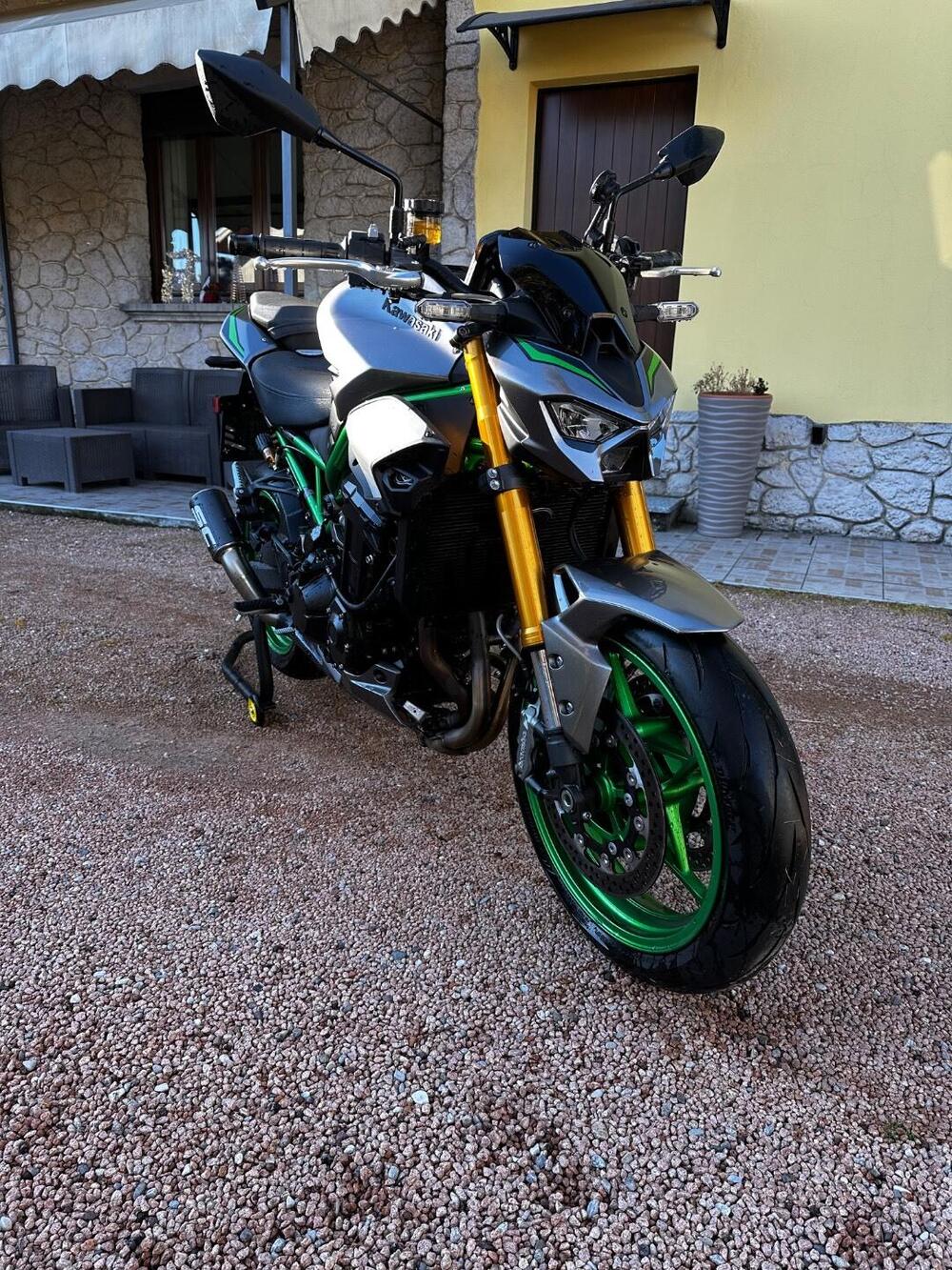 Kawasaki Z 900 SE Performance (2025 - 26) (2)
