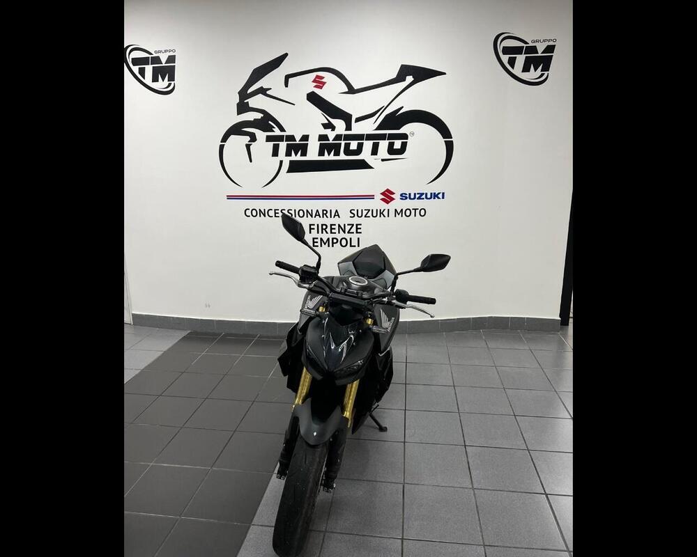 Honda CB 1000 Hornet SP (2025) (3)