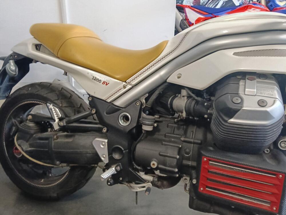 Moto Guzzi Griso 1200 8V (2007 - 12) (3)