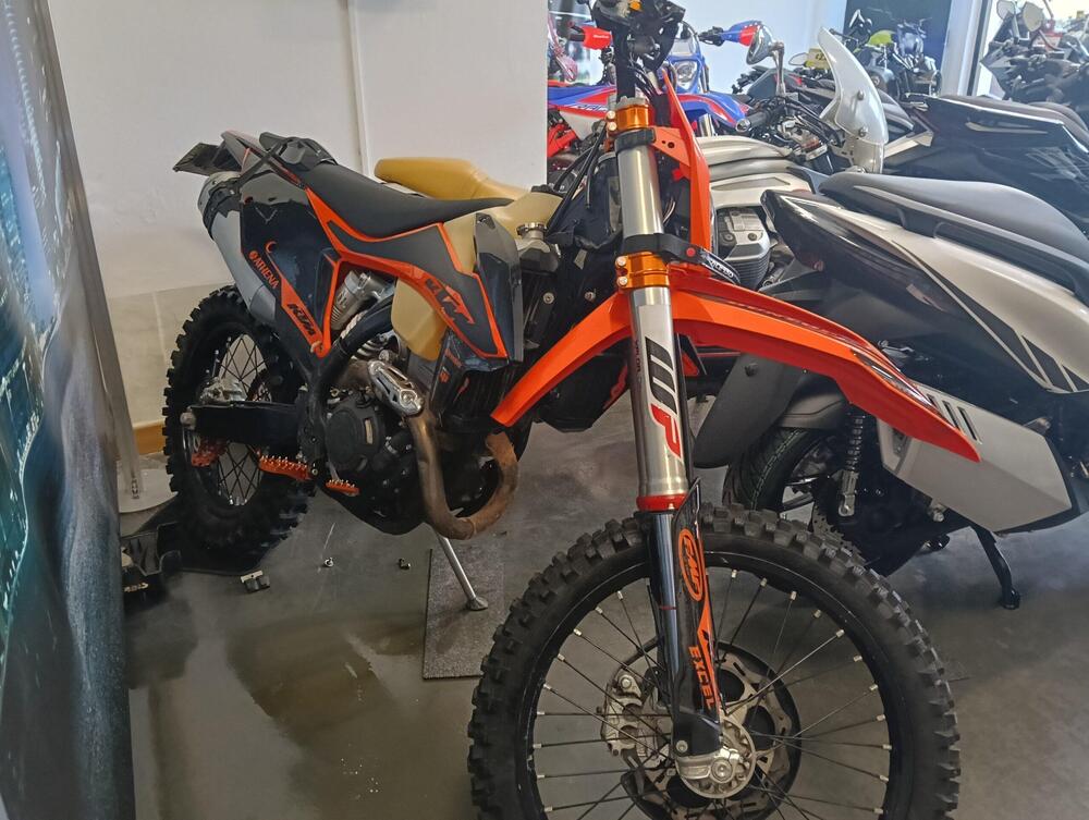 KTM 350 EXC-F (2020) (2)