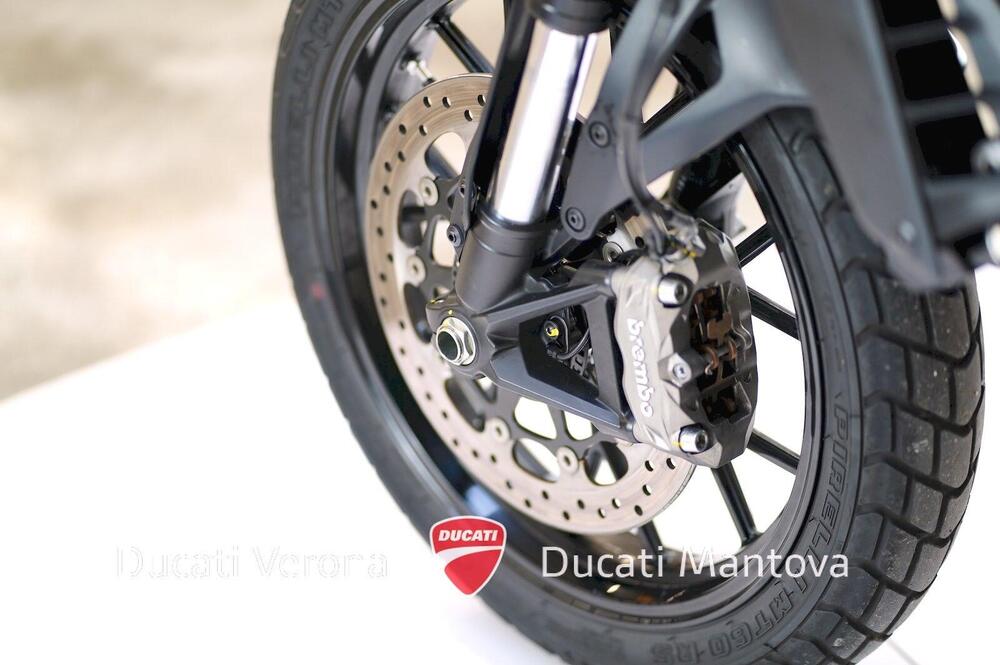 Ducati Scrambler 800 Icon Dark (2025) (15)