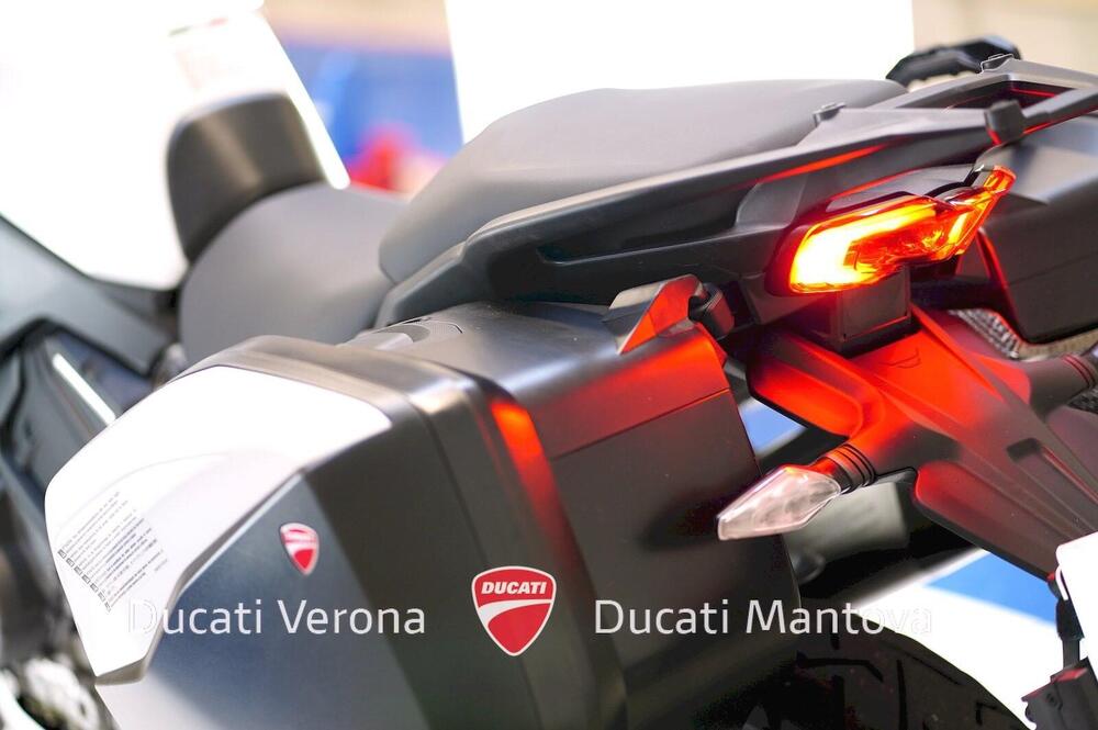 Ducati Multistrada V4 S (2021 - 24) (17)