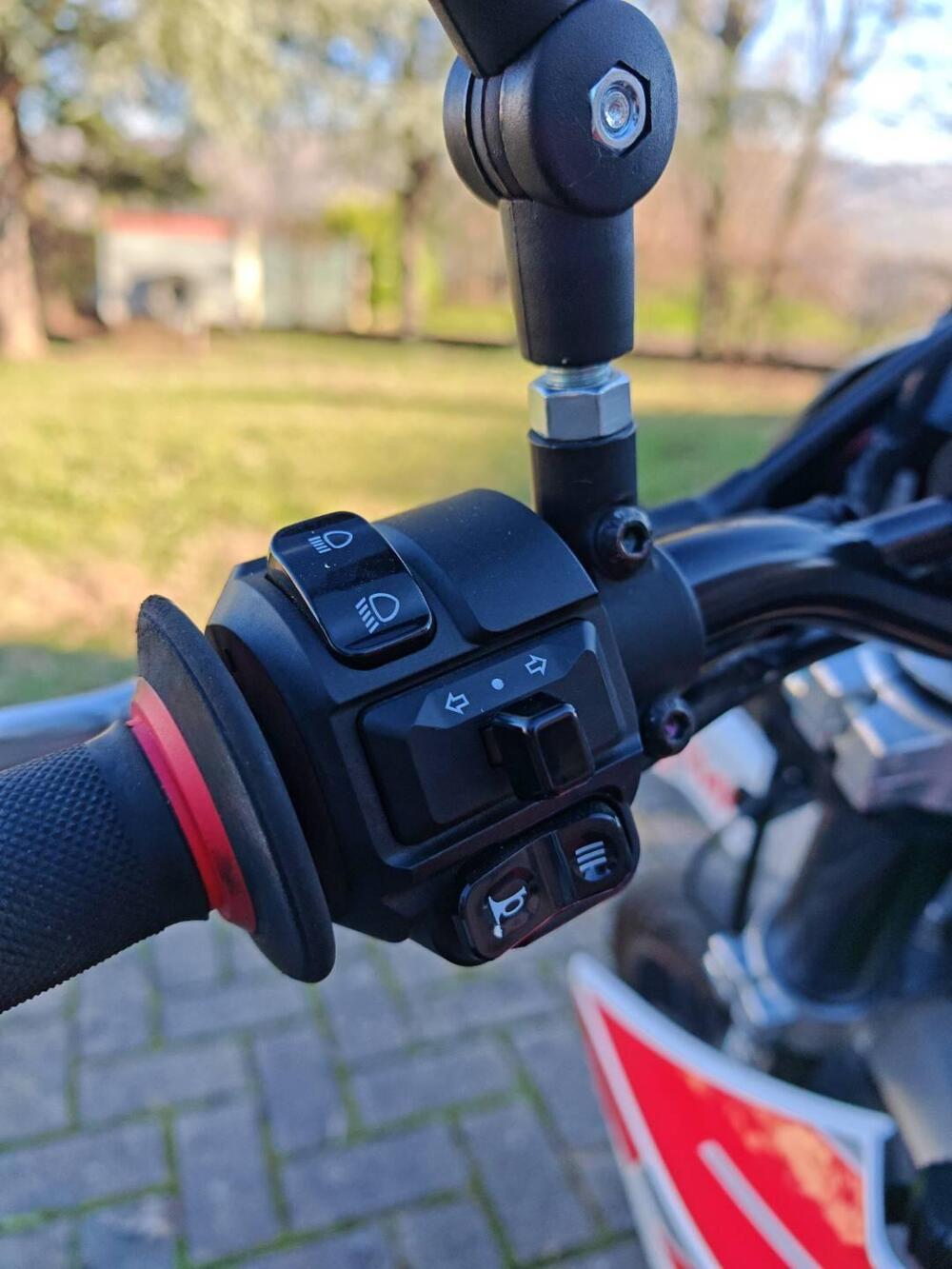 Fantic Motor XMF 125 Performance (2025) (10)