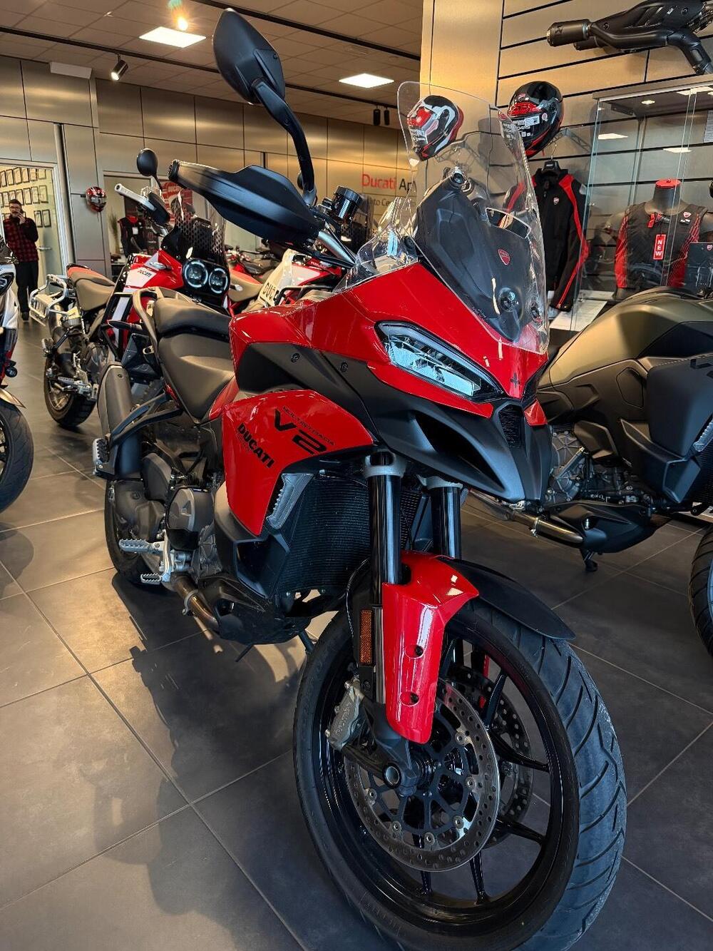 Ducati Multistrada V2 (2025) (7)