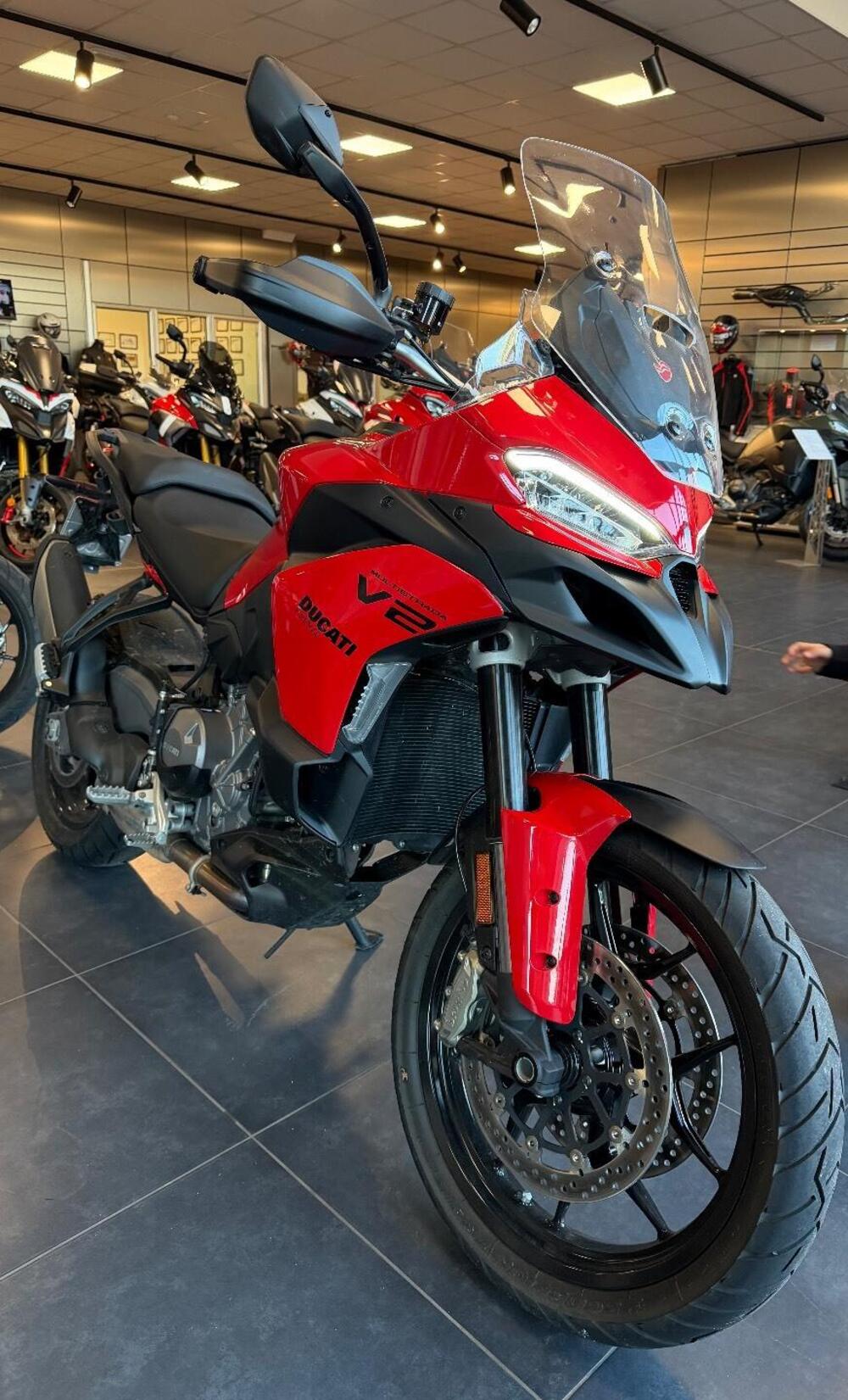 Ducati Multistrada V2 (2025) (3)