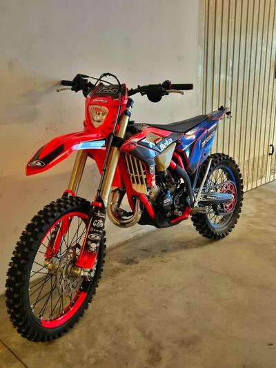 Betamotor RR 125 2T Enduro (2023) usata