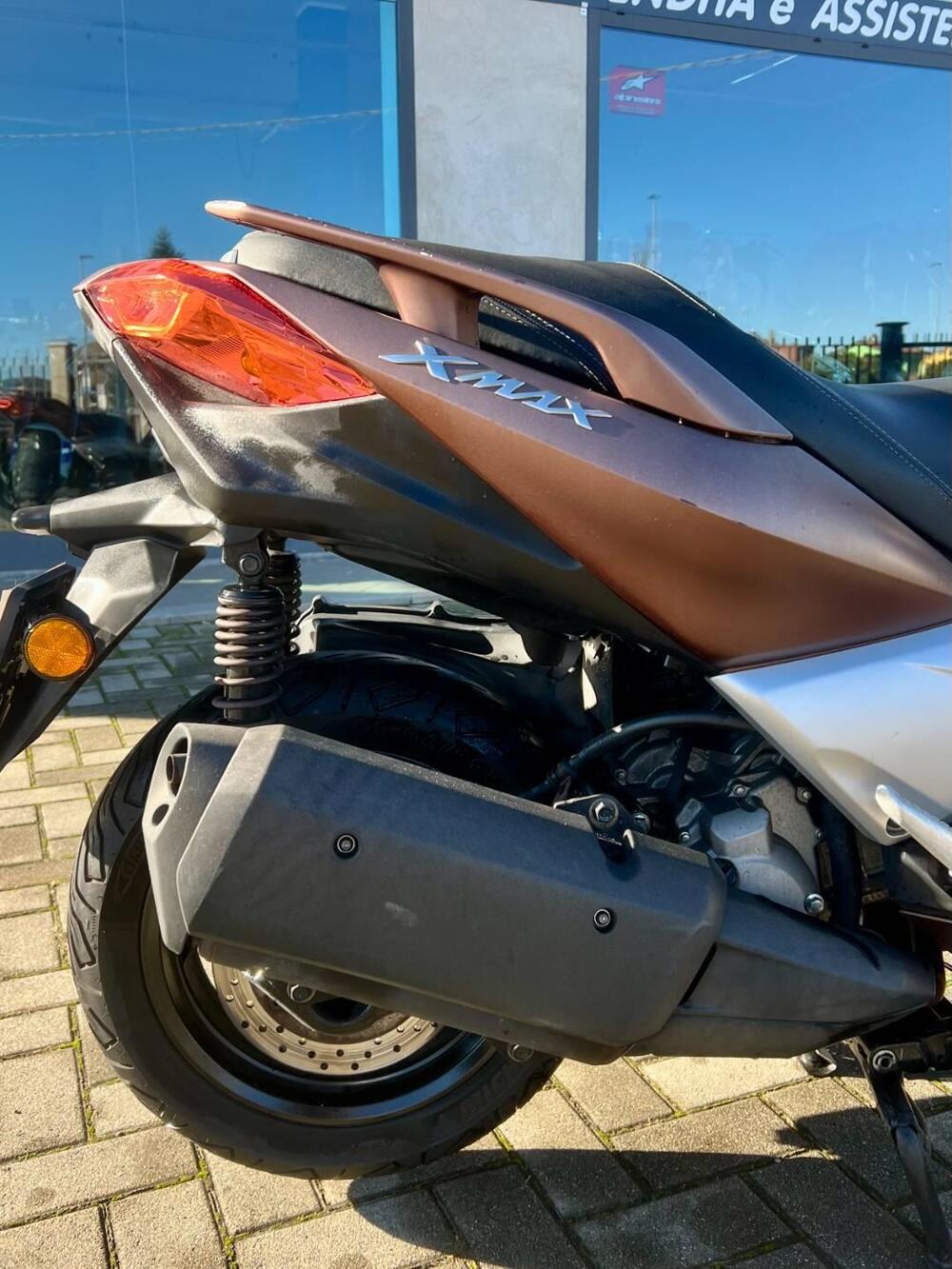 Yamaha X-Max 300 ABS (2017 - 20) (4)