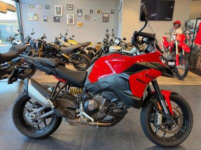 Ducati Multistrada V2 (2025) usata