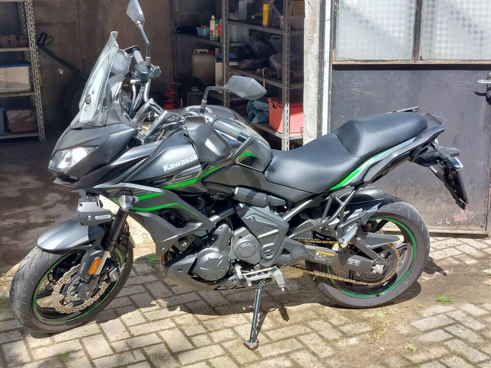 Kawasaki Versys 650 Grand Tourer (2017 - 20) (3)