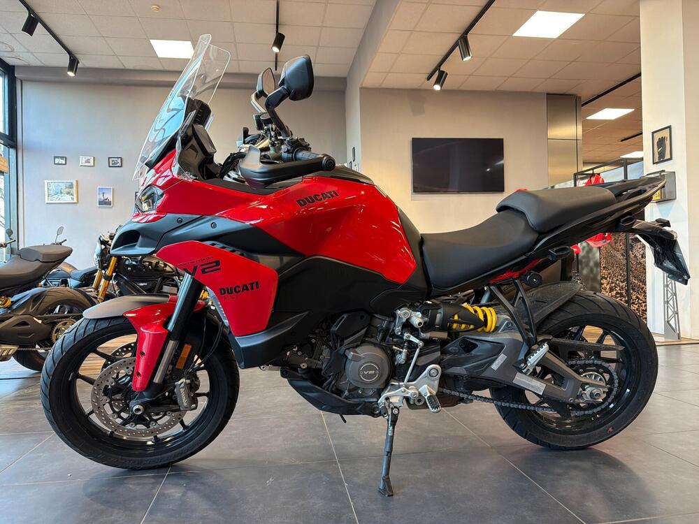 Ducati Multistrada V2 (2025) (2)