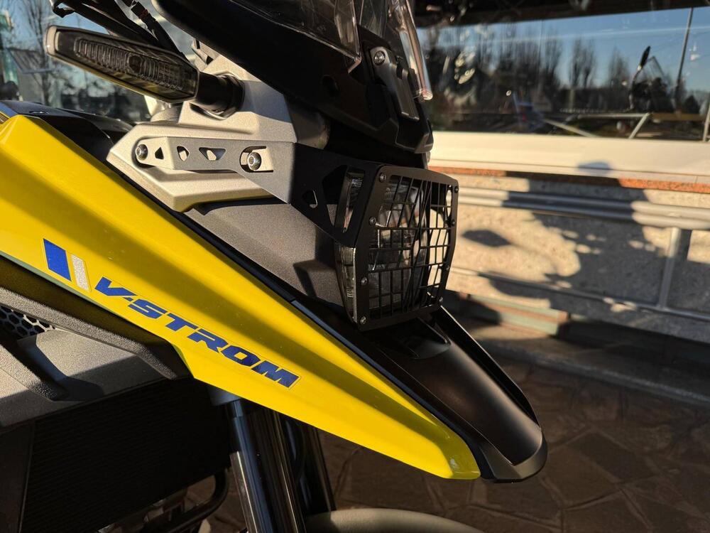 Suzuki V-Strom 1050XT (2020 - 23) (2)