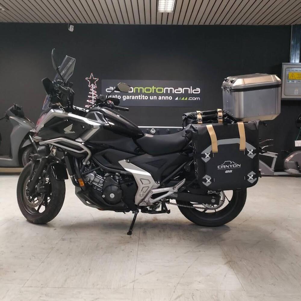 Honda NC 750 X DCT (2025)