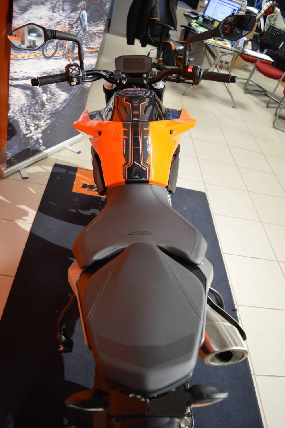 KTM 790 Duke L (2023 - 24) (8)