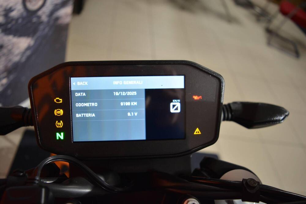 KTM 790 Duke L (2023 - 24) (20)