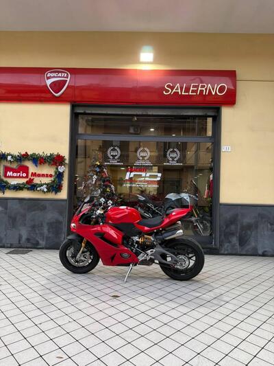Ducati Panigale V2 S (2025) usata