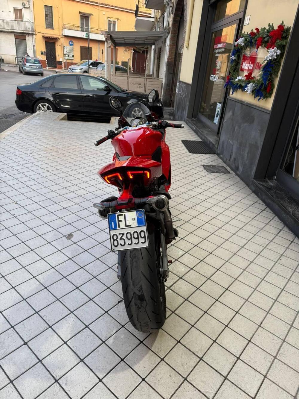 Ducati Panigale V2 S (2025) (5)