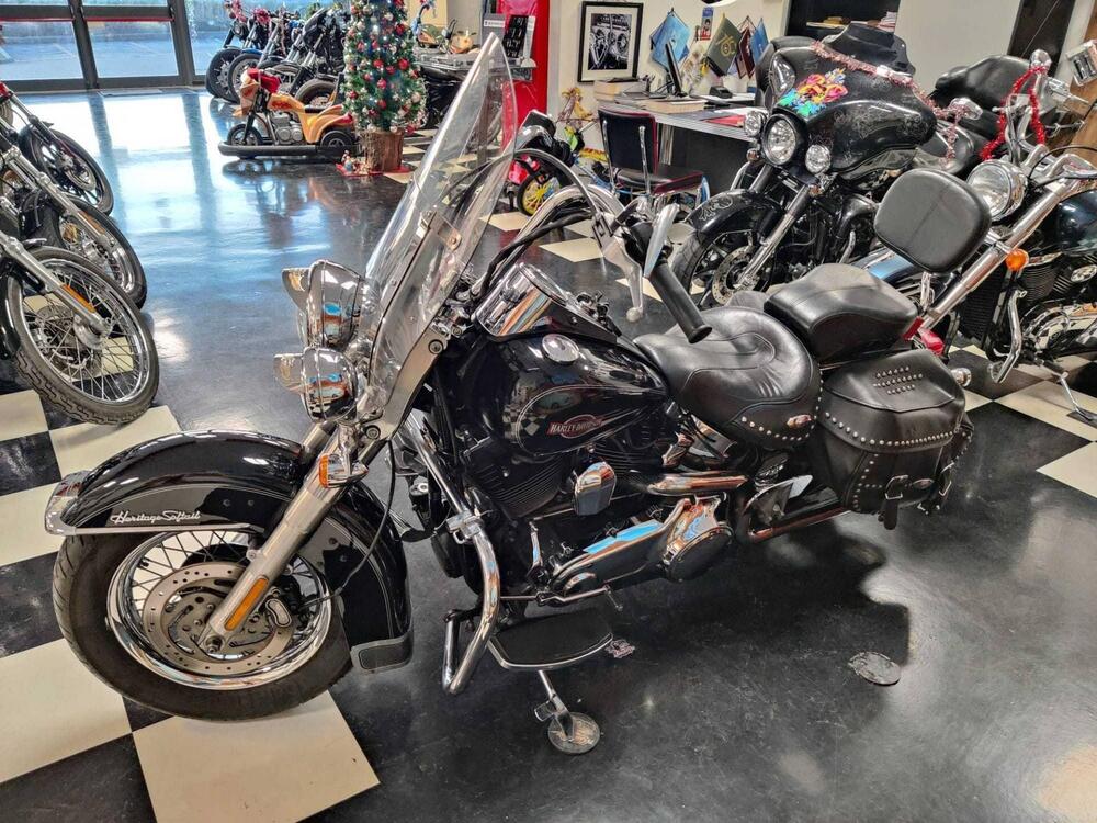 Harley-Davidson 1584 Heritage Classic (2008 - 10) - FLSTC (8)