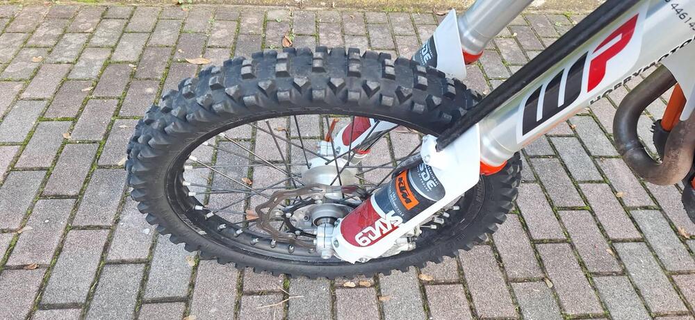 KTM 350 EXC-F Six Days (2023) (4)