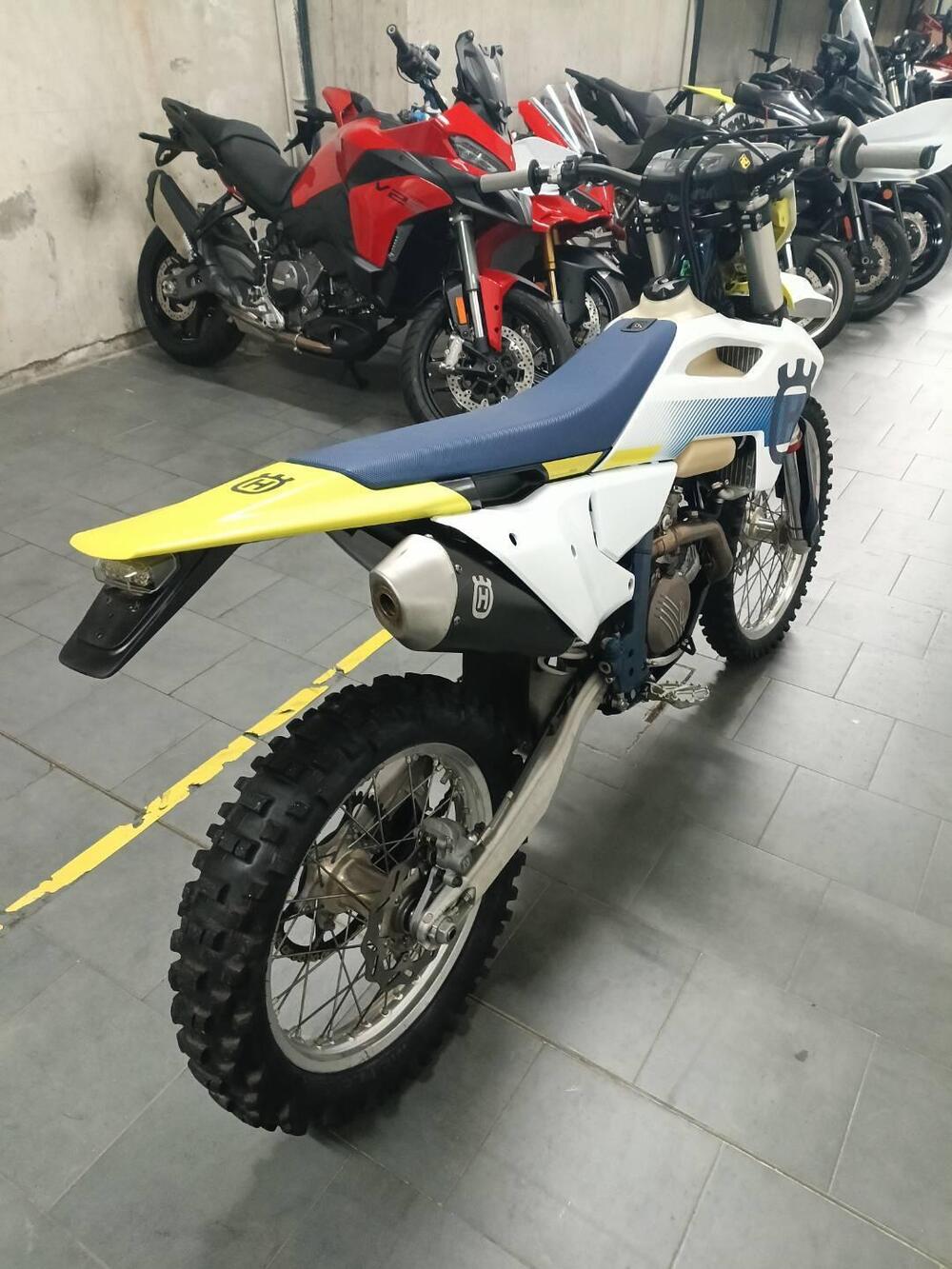 Husqvarna FE 450 (2024) (4)