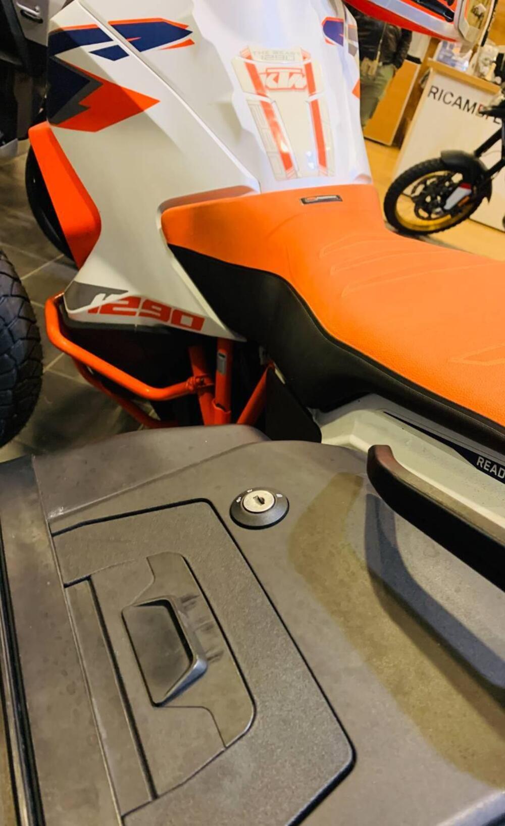 KTM 1290 Super Adventure R (2022 - 25) (2)