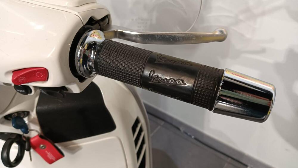 Vespa GTS 300 Super (2008 - 16) (10)