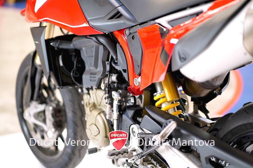 Ducati Hypermotard 698 Mono (2024 - 25) (14)
