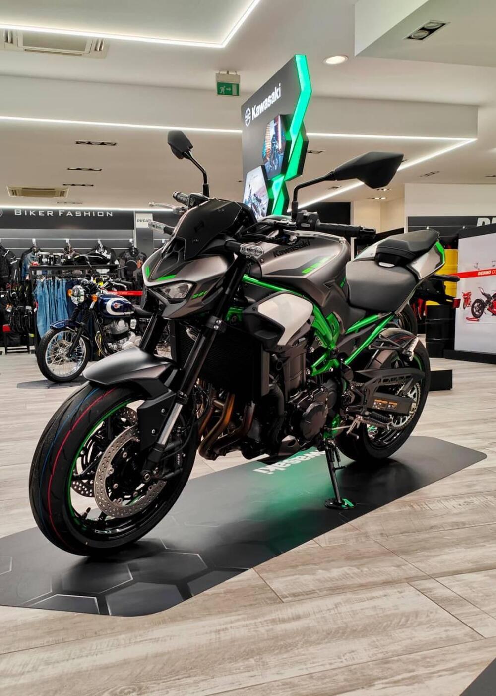 Kawasaki Z 900 A2 (2025 - 26) (5)