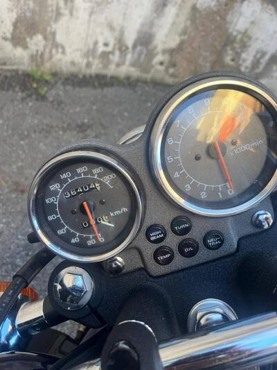 Honda VF 750 C (1985 - 01) usata