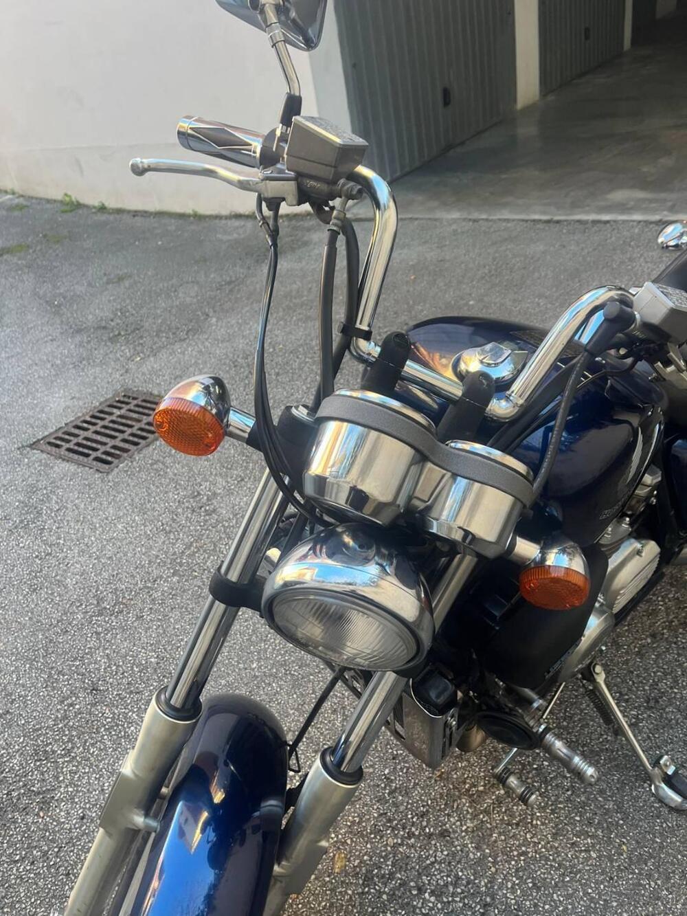 Honda VF 750 C (1985 - 01) (10)