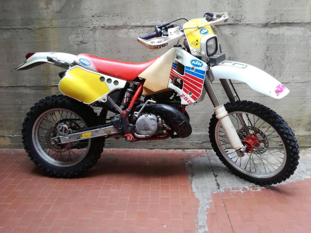 KTM GS 250
