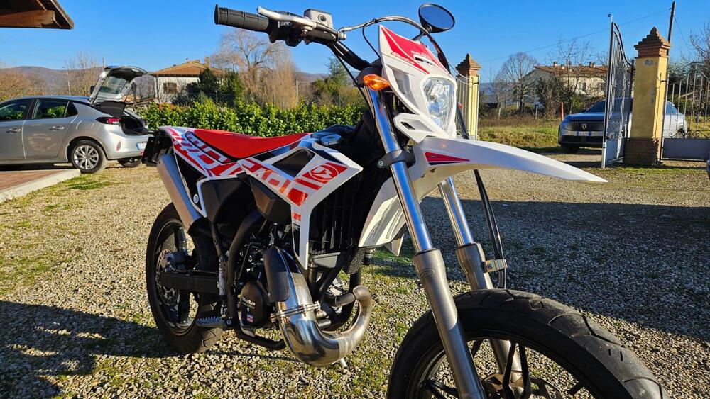 Betamotor RR 50 Motard (2021 - 25) (4)